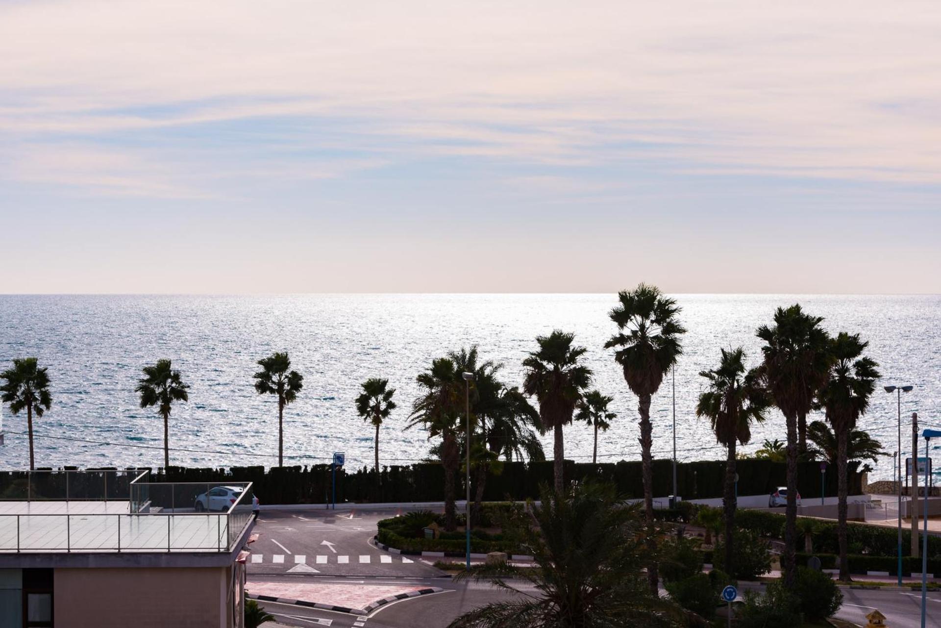 Apartamento Larimar - Plusholidays カルプ エクステリア 写真