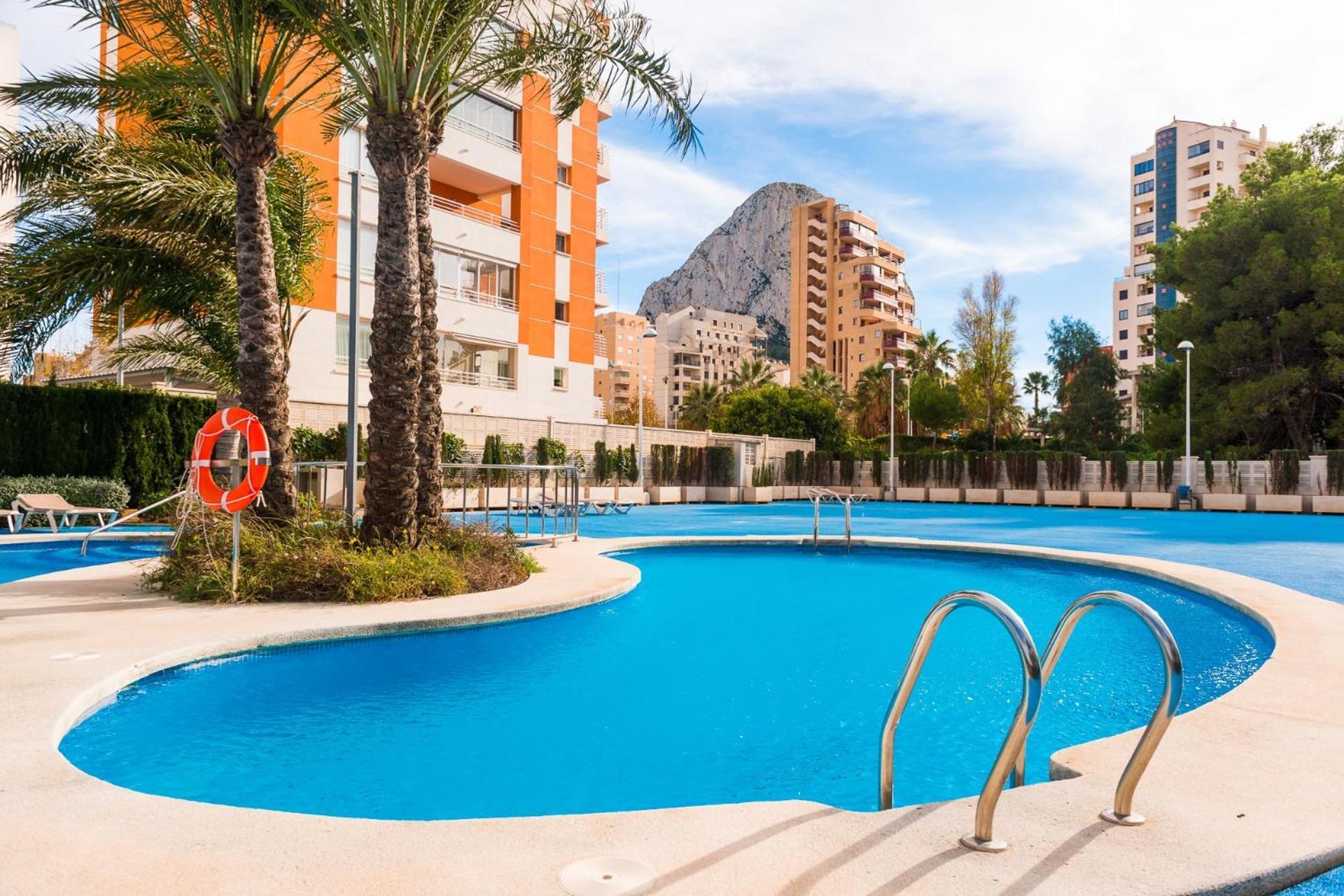 Apartamento Larimar - Plusholidays カルプ エクステリア 写真